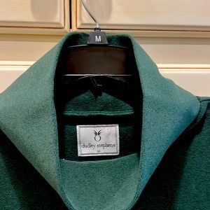 Dudley Stephens new without tags, hunter green, medium tunic. Sz Medium